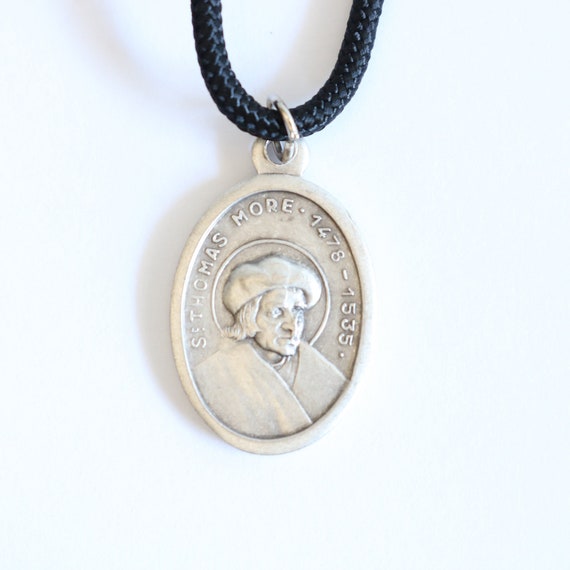St thomas on sale more necklace