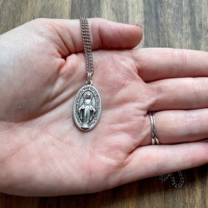 Oval Miraculous Medal Women 18" Stainless Steel Chain Necklace Catholic ...