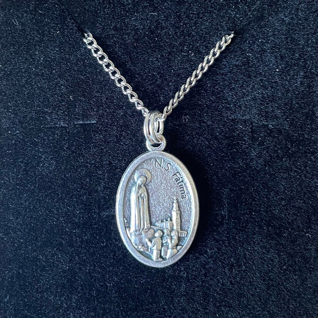 Our Lady of Fatima Medal Women 18" Stainless Steel Chain Necklace ...