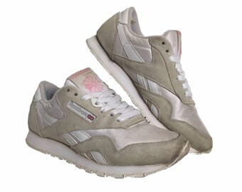 Reebok 90s vintage trainers, reebok sneakers, suede & fabric, ladies UK size 3 (EU 35.5)