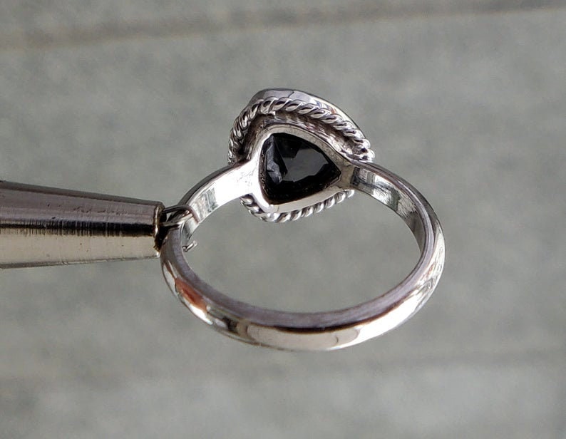 4.32 Gm Round Cut Black Moissanite 925 Sterling Silver Ring Black Moissanite Ring Moissanite Ring Black Moissanite Moissanite Ring