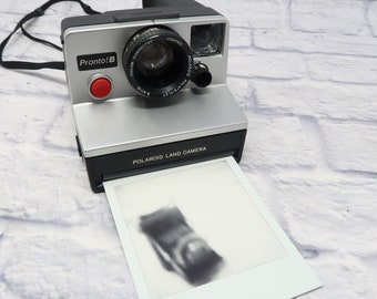 Vintage Polaroid PRONTO! B Instant SX-70 Film Land Camera Works g2
