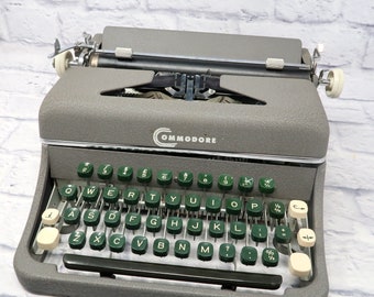 Vintage COMMODORE Manual Typewriter Grey with Green Keys includes Original Carrying Case Works