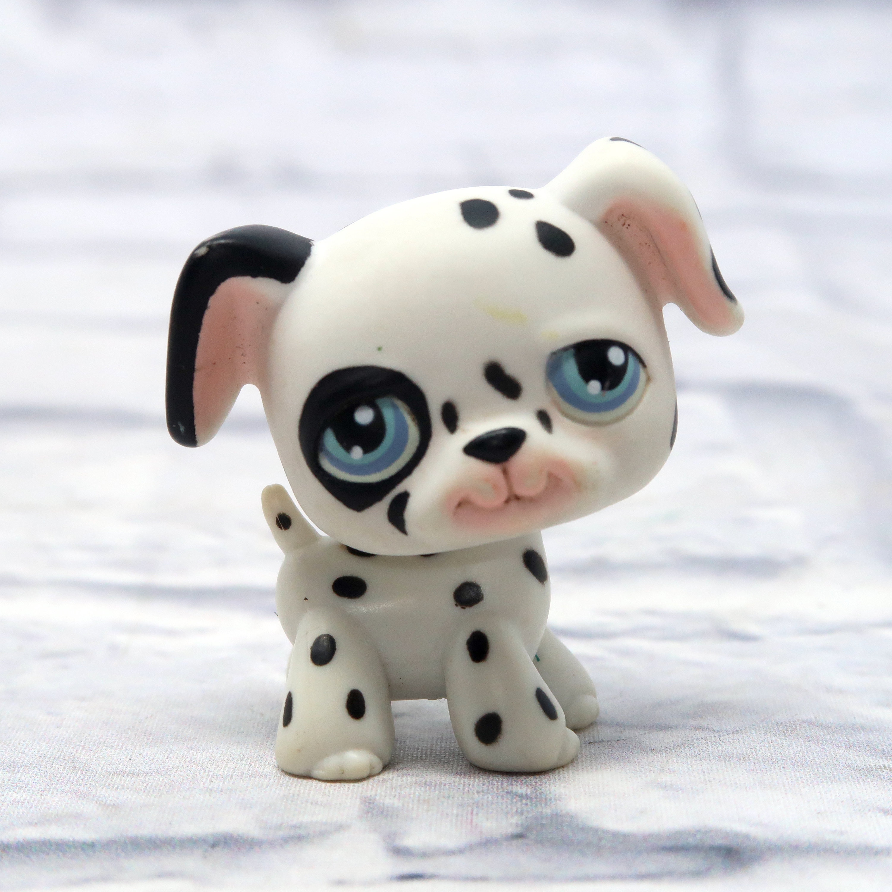 Littlest Pet Shop LPS #44 Dalmatian White Dog G4 Australia