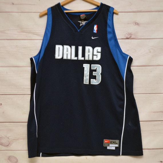 Vintage NIKE Basketball Jersey Steve Nash 13 Dallas Mavericks