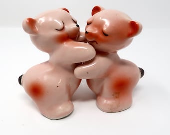 Vintage Vantellingen Pink Hugging Bears Salt Pepper Shakers Set g8