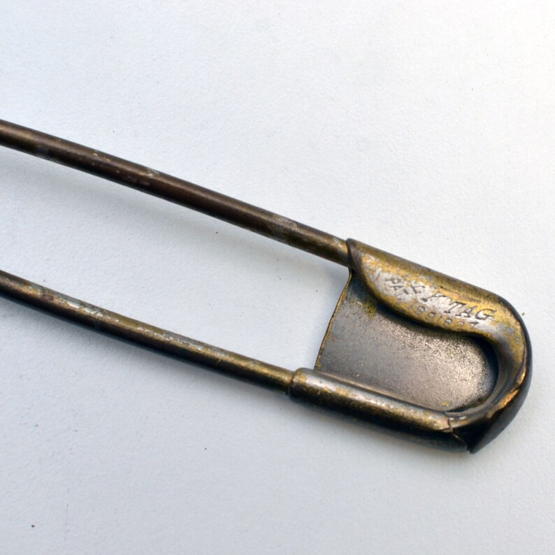 Vintage Large Key Tag Numbered Safety Pin Keychain 77