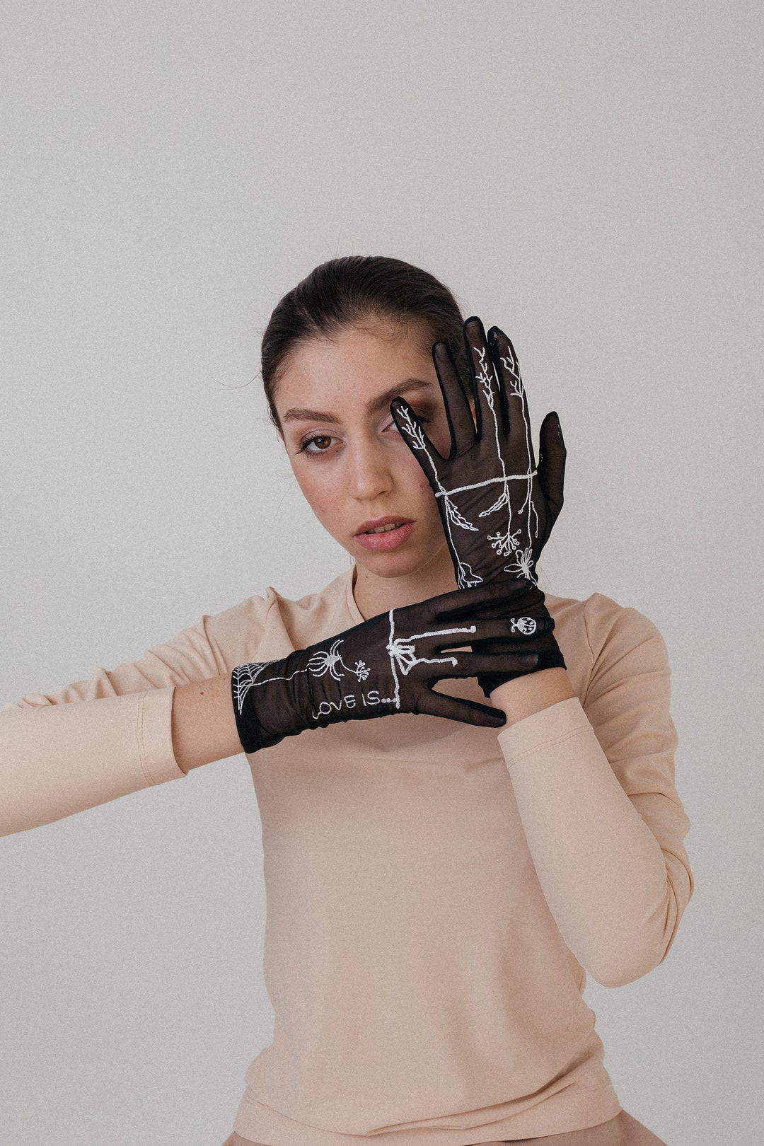 Black Mesh Gloves With Custom Embroidery Touchscreen Comfy Party Gloves