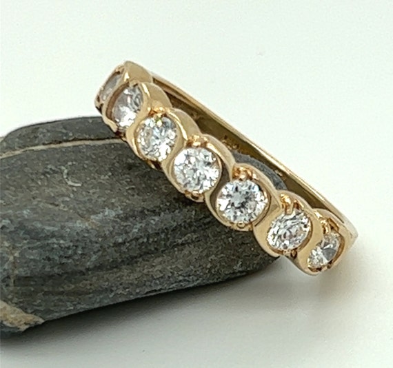 Simulant Diamond Vintage Ring, 10KT Yellow Gold, … - image 4