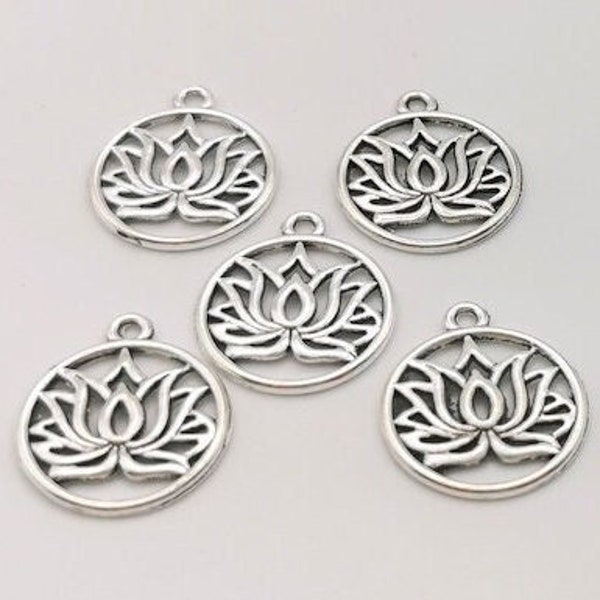 x 5 Breloques Fleurs de lotus 19 x 22 mm