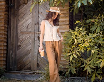 Frauen Leinen Zweiteiler Outfit mit breiten Riemen V-Ausschnitt Button-Down-Top und Hose mit weitem Bein, Minimalist Neutral Set für Casual Chic Sommer-Stil