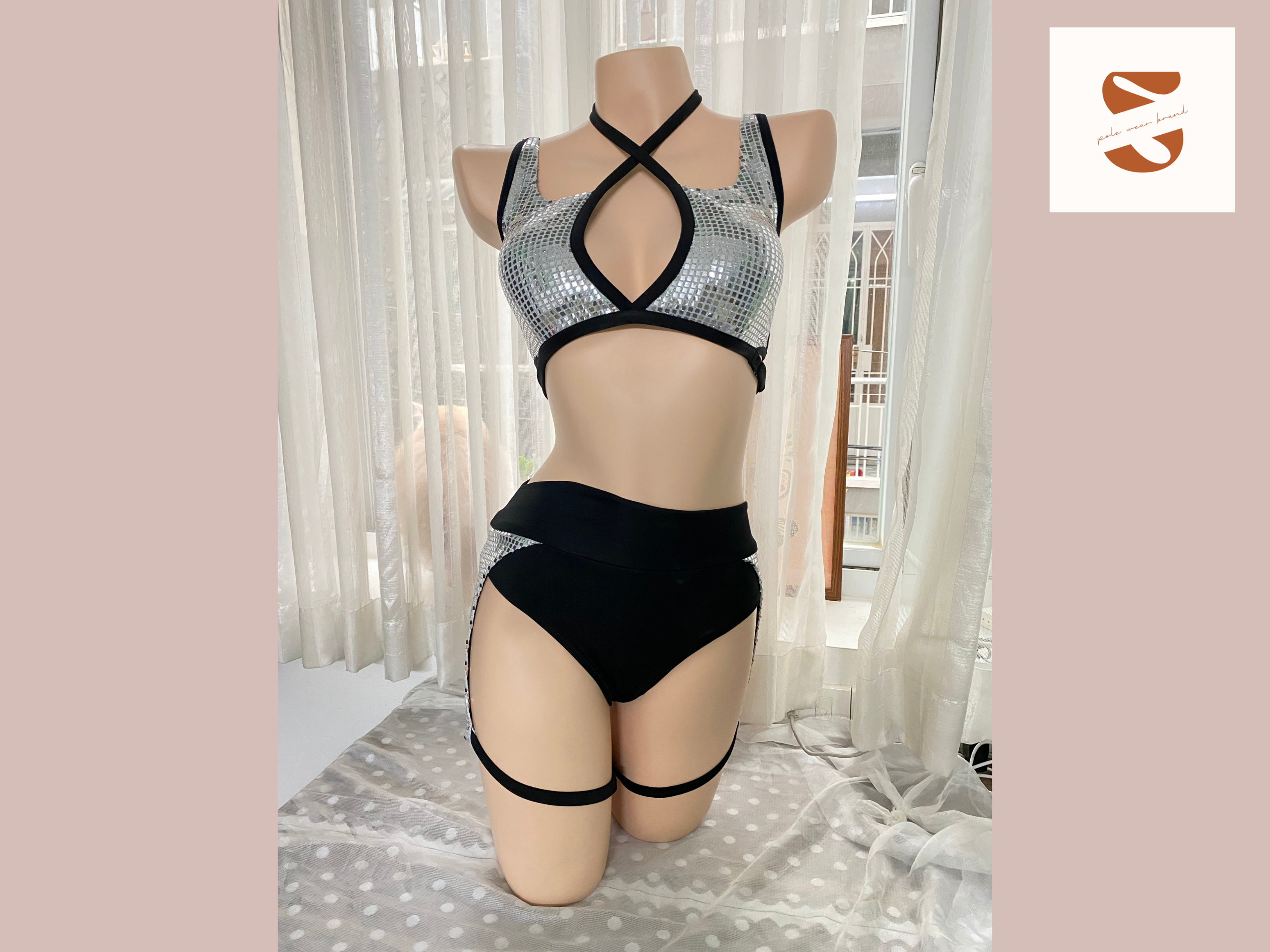 Traje de pole dance, ropa de pole, traje de baile, ropa de pole dance, pole  dance, pole shorts, pole sets, pole clothings, pole outfit