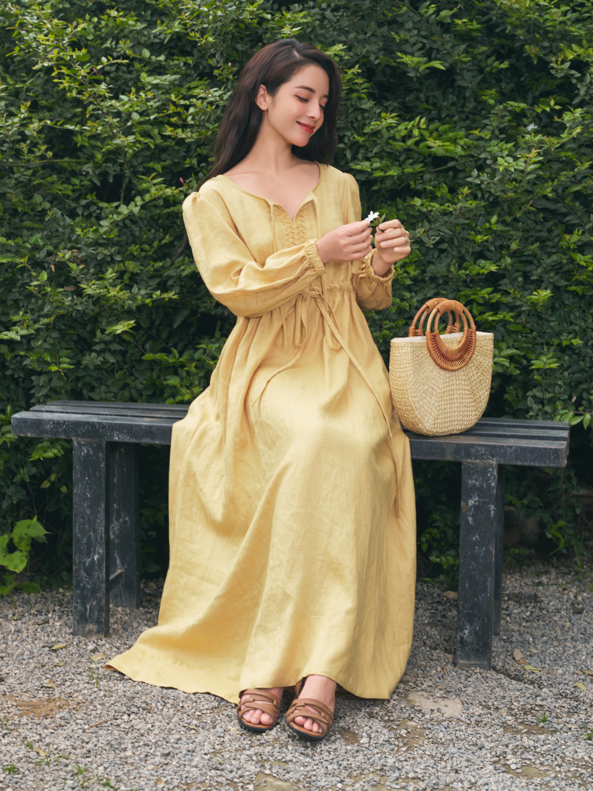 Pastel Yellow Linen Dress Women, Long Sleeve Maxi Linen Dress with Tie Front and Drawstring Waist, Open Back Bow Dress Maxi, Romantic Outfit