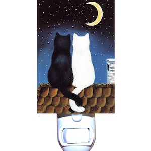 Loving Cats Under the Moon Decorative Night Light