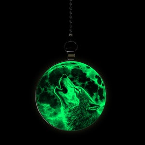 Wolf in the Mist Moon Glow in the Dark Ceiling Fan / Light Pull Pendant with Chain