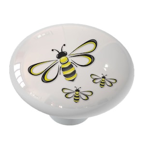 Bumble Bee Flight Decorative Decorative Round Drawer Knob