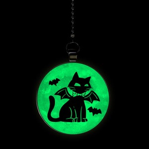 Halloween Cat Bat Moon Glow in the Dark Ceiling Fan / Light Pull Pendant with Chain