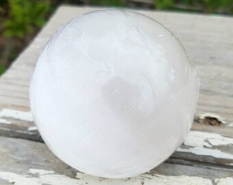 Selenite Sphere Crystal Ball 50mm - 65mm Cats Eye Moon Crystal Healing Chakra Cleansing Salt Clearing Meditation Scrye Natural Charging