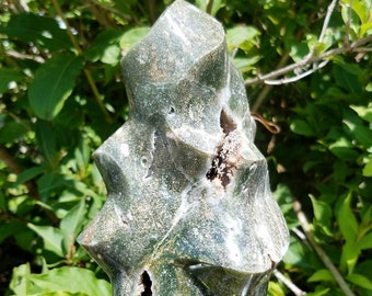 Ocean Jasper Flame Statue Geode Vug Natural Hand Made Carved Stone Sea Goddess Orbicular Crystal Sediment Collector Specimen Reiki Healing