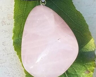 Heart Chakra Rose Quartz Stone of Love Gemstone Pendant Necklace Crystal Healing Reiki Metaphysical Handmade Fertility Forgiveness Calm