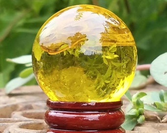 Yellow Glass Crystal Ball Wood Stand 40mm Divination Gazing Sphere Scrying Orb Wiccan Pagan Divination Tool Reiki Healing Altar Tool Reiki