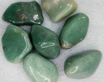 Green Aventurine Palm Stone Tumbled Large Gemstone Hand Carved Hand Made Crystal Healing Reiki Metaphysical Handmade Fertility