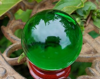 Emerald Green Glass Crystal Ball Wood Stand 40mm Divination Gazing Sphere Scrying Orb Wiccan Pagan Divination Tool Reiki Healing Altar Reiki