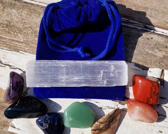 7pc Chakra Alignment Tumbled Crystal Set Selenite Charging Stick Blue Velvet Bag Gemstones Wicca Reiki New Age Meditation Yoga Healing Gift