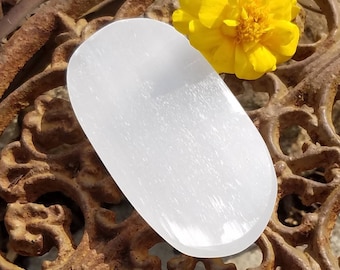 Oval Selenite Charging Plate Crystal Clearing Healing Chakra Cleansing Salt Clearing Healing Meditation Metaphysical Meaning Natural