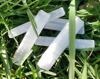 Charging Sticks Selenite Crystal Cleansing 4" Charging Moon Crystal Healing Chakra Salt Clearing Meditation Metaphysical Meaning Natural