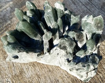 Large Natural Green Quartz Crystal Cluster Self Healed Etched Tibetan Reiki Charging Healing Ghost Meditation Chakra Metaphysical Meaning