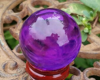 Purple Glass Crystal Ball Wood Stand 40mm Divination Gazing Sphere Scrying Orb Wiccan Pagan Divination Tool Reiki Healing Altar Tool Reiki