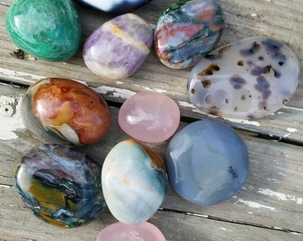 VALUE 7 Stone Mixed Palm Stone Madagascar Quartz Jasper Fluorite Labradorite Polished Chakra Reiki Charged Healing Home Office Healing Decor