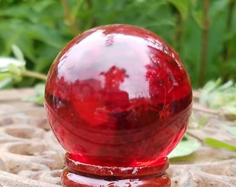Red Glass Crystal Ball Wood Stand 40mm Divination Gazing Sphere Scrying Orb Wiccan Pagan Divination Tool Reiki Healing Altar Tool Reiki
