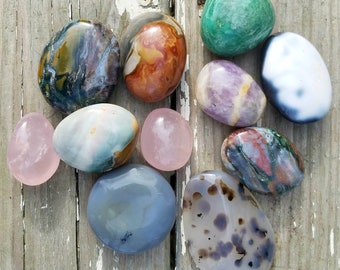 VALUE 3 Stone Mixed Palm Stone Madagascar Quartz Jasper Fluorite Labradorite Polished Chakra Reiki Charged Healing Home Office Healing Decor
