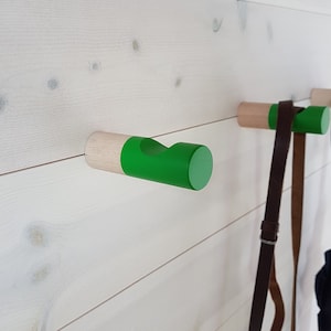 Wood wall hook, Clothes Hanger, Modern Peg Set , Wooden Coat Rack, Hat Rack, Towel Hook, Entryway hook, Green Wall Hook, Set Of 3, Wood Hook
