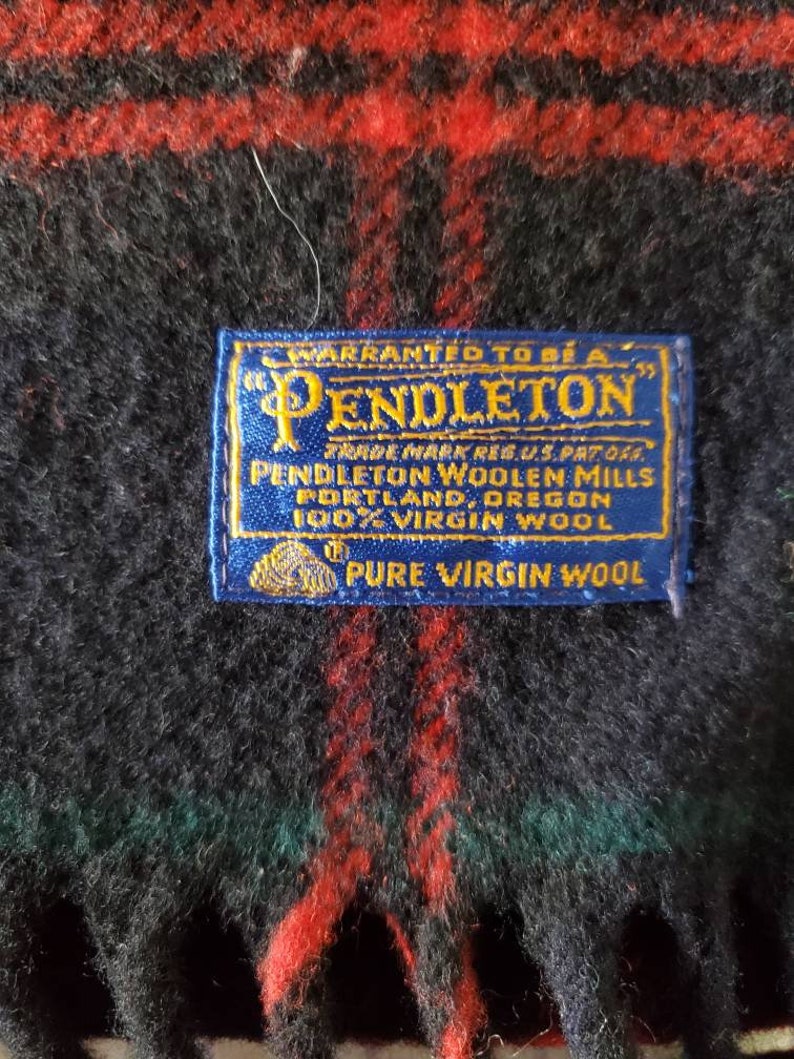 Vintage 72x54 Classic Wool Pendleton Blanket Throw With Fringe Etsy