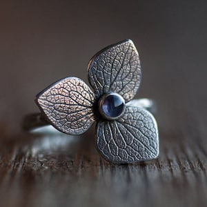 Hydrangea amethyst ring, Silver Hydrangea engagement ring, Real flower ring, Gift for her, Mother&#39;s day gift, Floral birthstone ring