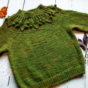 Handmade knitted sweater for girls, lace leaf yoke with bobbles, in olive color, in merino / wool / alpaca / alpaca-wool yarn