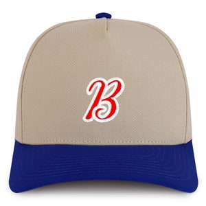 Stitchfy Bokstaven B Script Outline 5 Panel Structured Snapback Baseball Cap (SF- TXT3788-NIS-GNV-007)