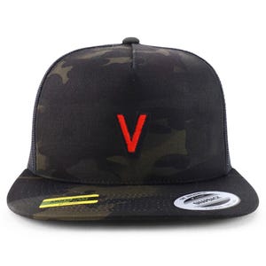 Gorra de camionero de 5 paneles con parche "V" del alfabeto de Stitchfy (SF-AP0109-FLX-6006)