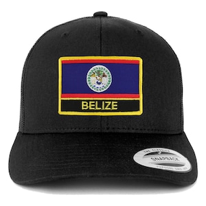 Può includere: Cappellino da camionista nero con una toppa che mostra la bandiera del Belize e la parola "Belize" in lettere gialle.