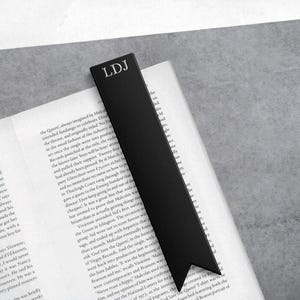 Handmade Personalised Thick Leather Bookmark - Gifts For Him - Custom Leather - Wedding Gift - Reading Gift - Anniversary Gift - Book Gift