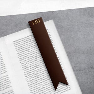 Handmade Personalised Thick Leather Bookmark - Gifts For Him - Custom Leather - Wedding Gift - Reading Gift - Anniversary Gift - Book Gift