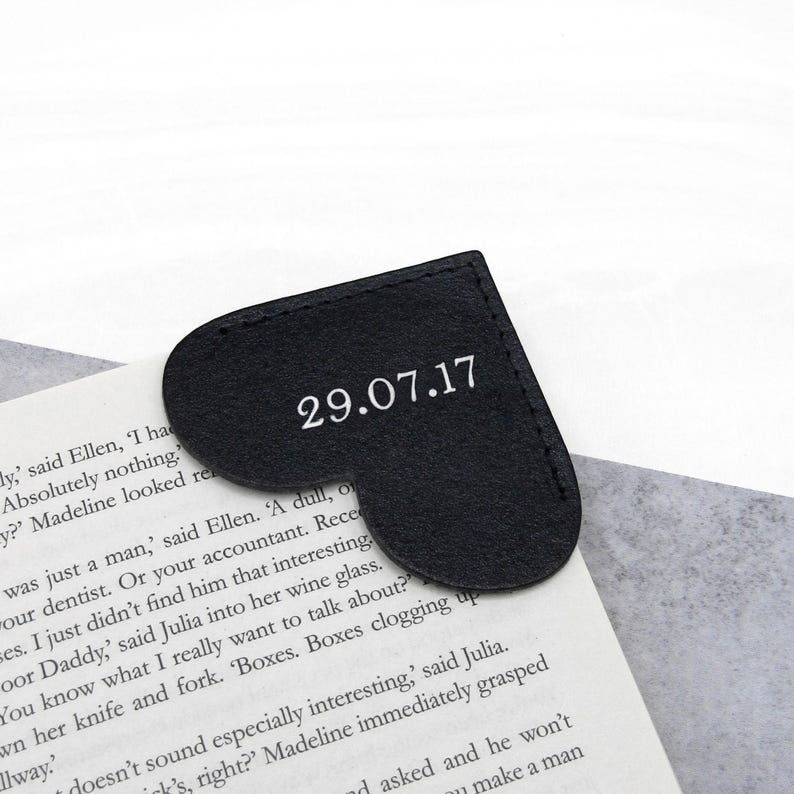 Handmade Personalised Leather Heart Page Corner Bookmark - Gifts For Him - Gifts For Her - Anniversary Gift - Custom Leather - Reading Gift