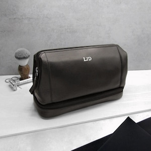 Personalised Men's Leather Wash Bag Toiletry Bag Gift For Dad Dad Gift Personalized Leather Travel Gift Anniversary Gift image 2