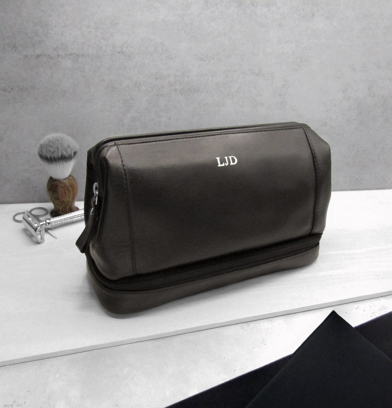 Personalised Men's Leather Wash Bag Toiletry Bag Gift For Dad Dad Gift Personalized Leather Travel Gift Anniversary Gift image 2