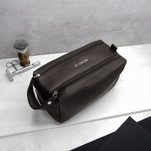 Personalised Men's Large Leather Wash Bag Toiletry Bag Gift For Dad Personalized Leather Travel Gift Anniversary Gift image 4