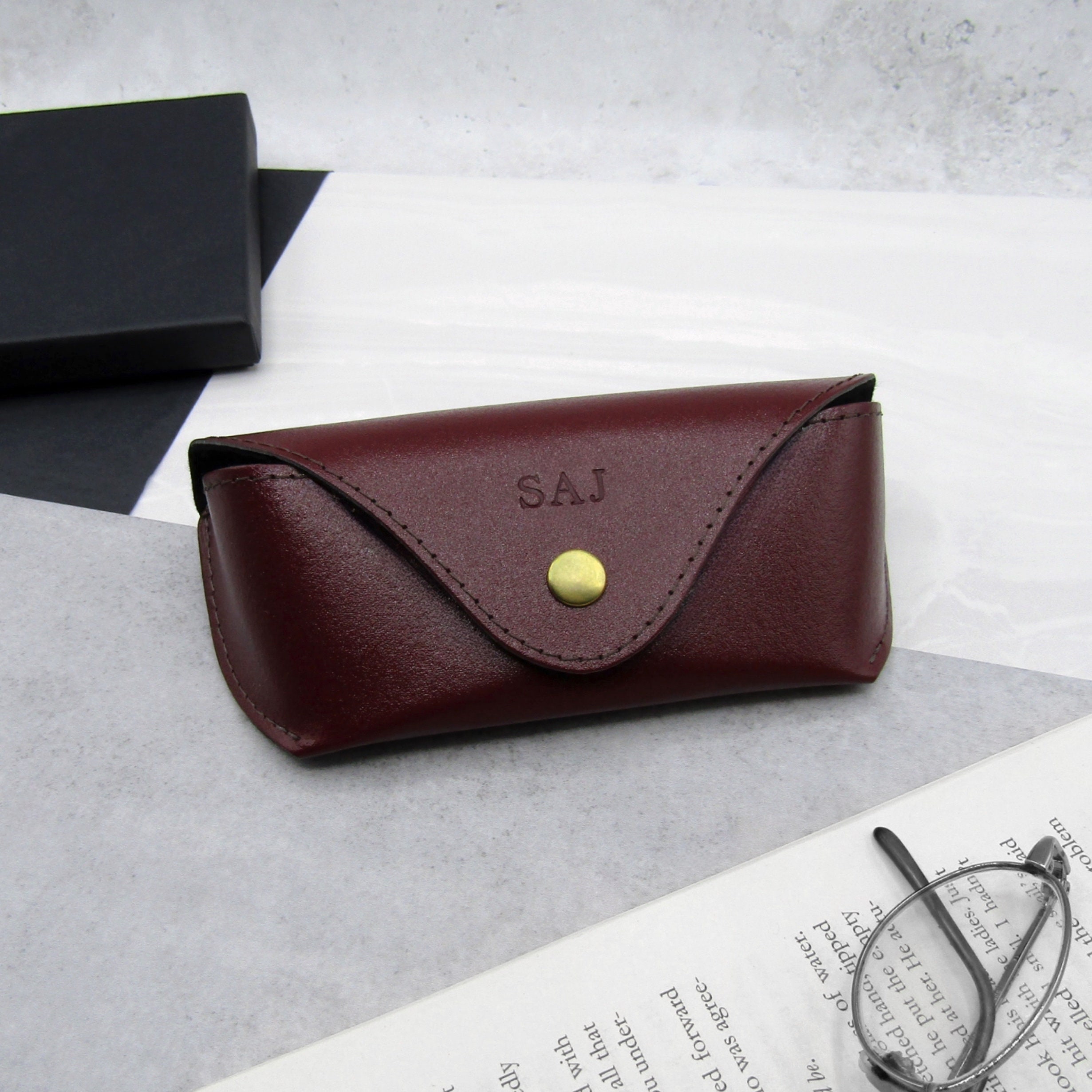 Factory Eco Friendly Eyeglasses Pouches Wholesale Sunglass Case Women PU  Leather Custom Funky Eye Glasses Case - China Glasses Cases and Sun Glass  Case price | Made-in-China.com