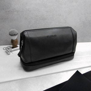 Personalised Men's Leather Wash Bag Toiletry Bag Gift For Dad Dad Gift Personalized Leather Travel Gift Anniversary Gift image 3